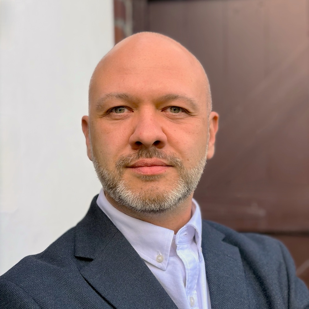 Dr Yavor Metodiev